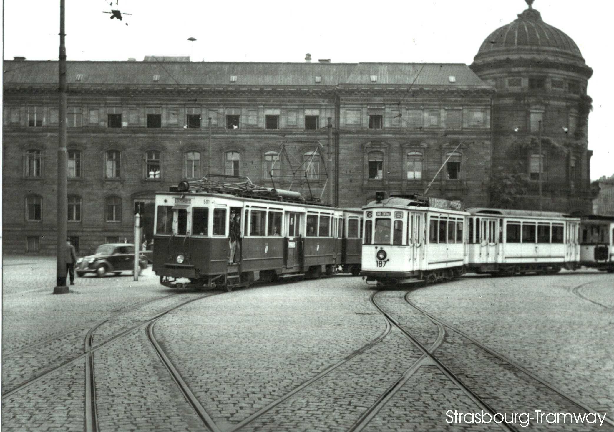 Automotrice n�501 devant la gare de Strasbourg et � destination d'Ottrott (Juin 1951).